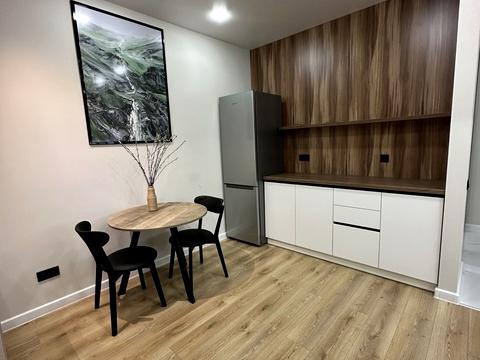 квартира за адресою Перлинна вул., 6