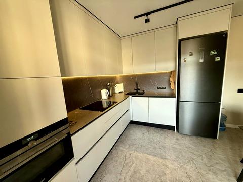 квартира за адресою Героїв Крут вул., 4