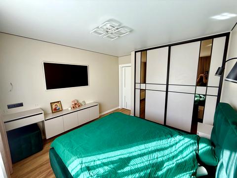 квартира за адресою Героїв Крут вул., 4