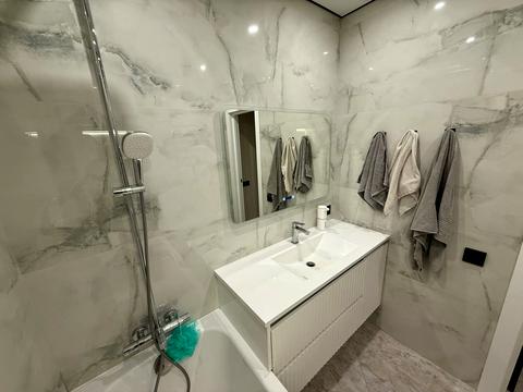 квартира за адресою Героїв Крут вул., 4