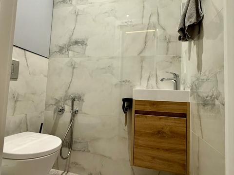 квартира за адресою Героїв Крут вул., 4