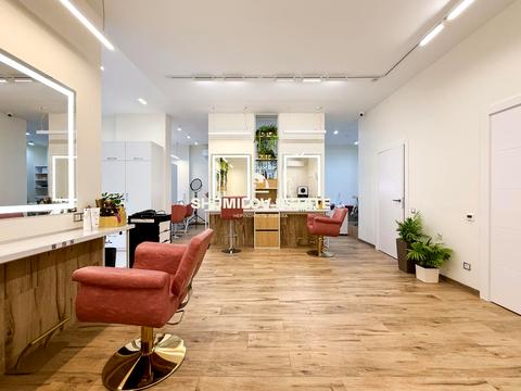 комерційна за адресою Трускавецька вул., 131