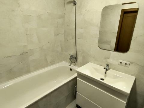 квартира по адресу Степана Бандери ул., 30-А