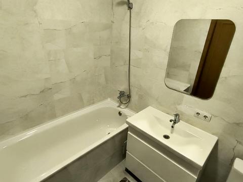 квартира по адресу Степана Бандери ул., 30-А
