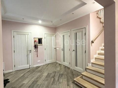 будинок за адресою Волошина