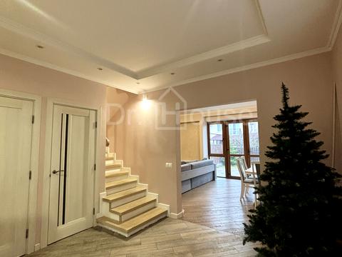 будинок за адресою Волошина