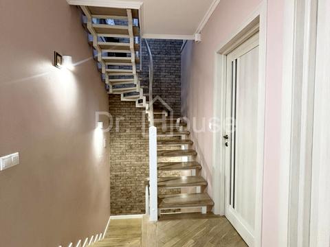 будинок за адресою Волошина