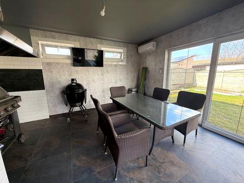 будинок за адресою Зеленоградська вул., 102