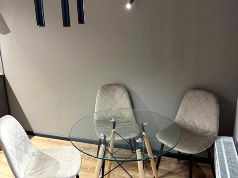 квартира за адресою Петра Дорошенка вул., 44