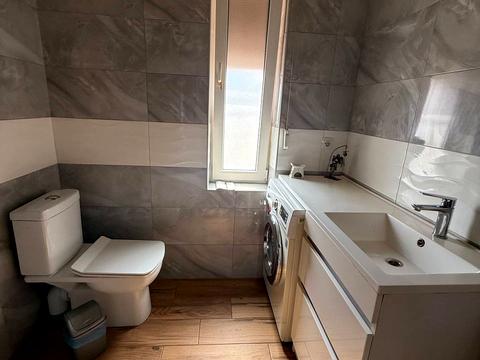 будинок за адресою Зеленоградська вул., 102