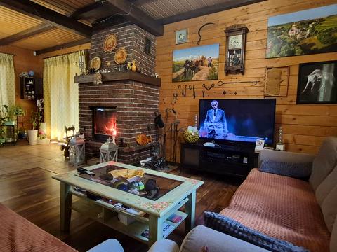 будинок за адресою Центральна вул.