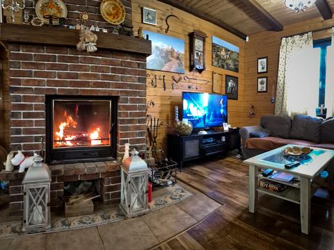 будинок за адресою Центральна вул.