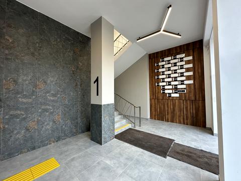 коммерческая по адресу Возрождения просп., 32-A