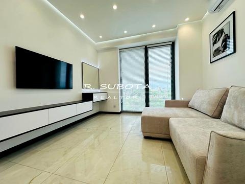 квартира за адресою Набережна Перемоги вул., (Sun Tower)