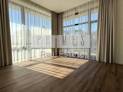 будинок за адресою Набережна вул.