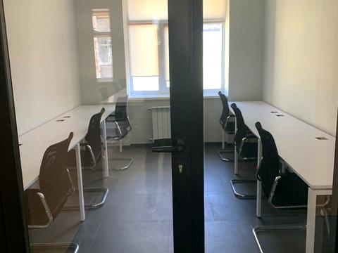 коммерческая по адресу Євгена Гуцала пер. (Кутузова), 3