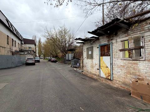 коммерческая по адресу Коллекторная ул., 3В