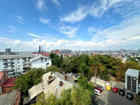 квартира по адресу Михаила Грушевского ул. (Карла Либкнехта), 14