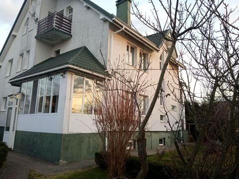 будинок за адресою Джерельна, 22