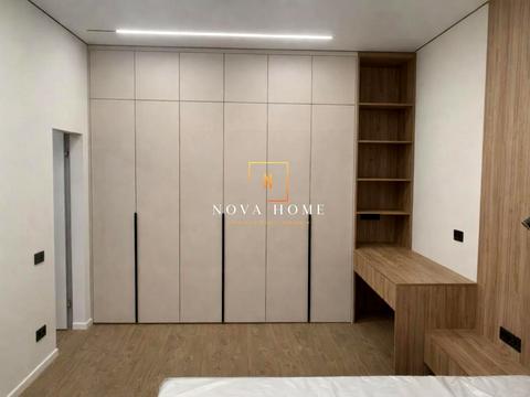 квартира за адресою Андрія Верхогляда вул. (Михайла Драгомирова), 14-А