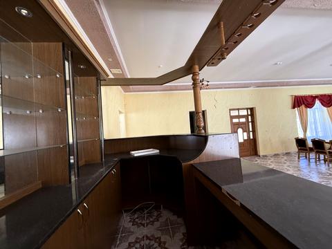 коммерческая по адресу Центральна, 111