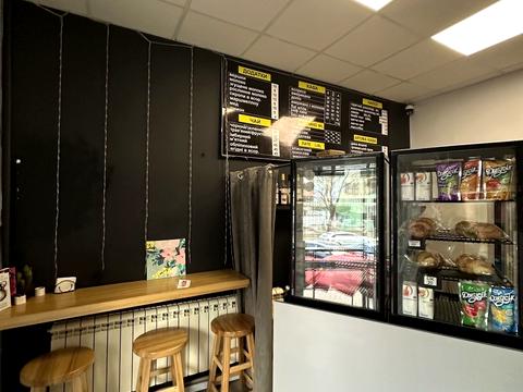 комерційна за адресою Гетьмана Івана Мазепи вул., 1