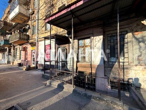 коммерческая по адресу Старопортофранковская ул., 109