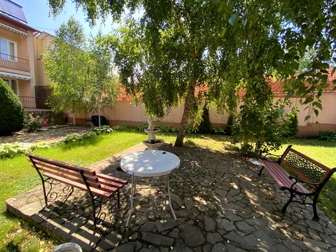 будинок за адресою Академіка Корольова вул., 69