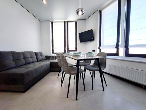 квартира за адресою Причальна вул., 12