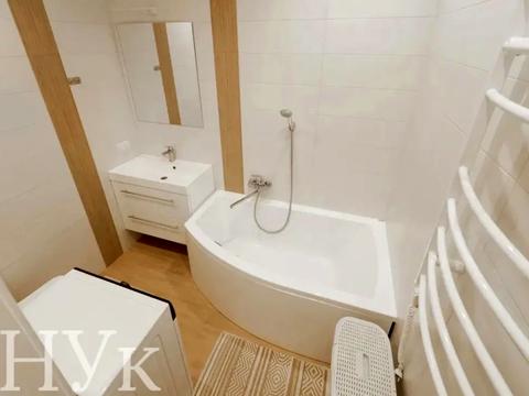 квартира за адресою Університетська вул., 25