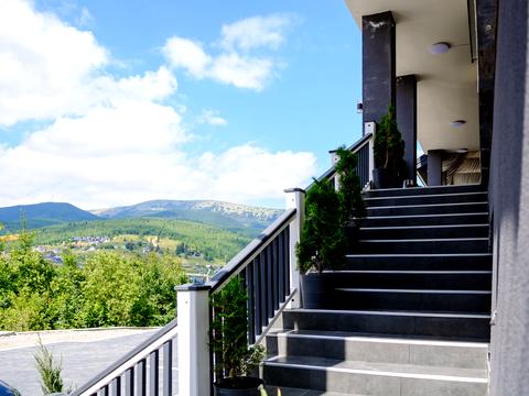 комерційна за адресою урочище Прелуки вул., 629