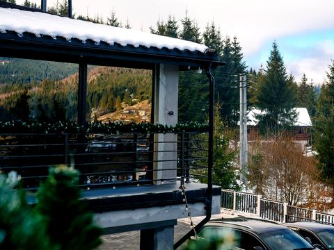 комерційна за адресою урочище Прелуки вул., 629