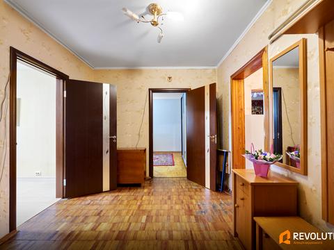 квартира по адресу Червоной Калины просп. (Владимира Маяковского), 22