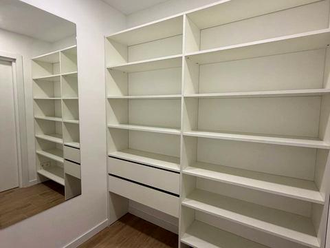 квартира по адресу Олега Мудрака ул. (Генерала Наумова), 1-Б