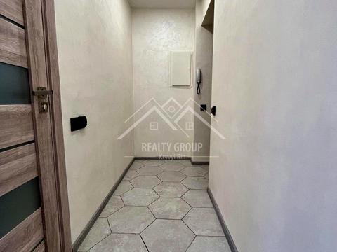 квартира за адресою Степана Тільги вул. (Революційна), 30