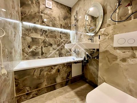 квартира за адресою Степана Тільги вул. (Революційна), 30