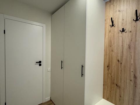 квартира по адресу Олега Мудрака ул. (Генерала Наумова), 1-Б