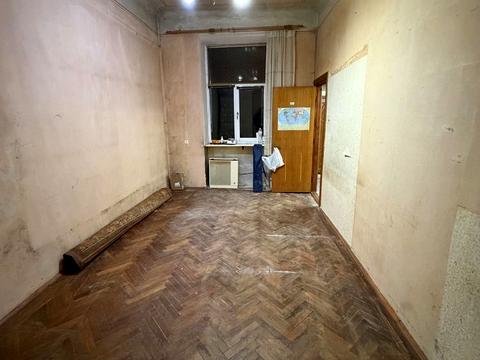квартира за адресою Олександра Кониського вул. (), 9