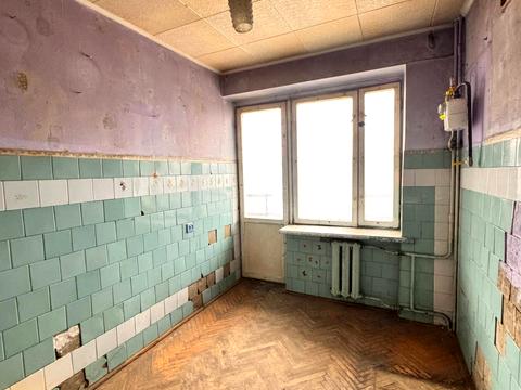 квартира за адресою Тролейбусна вул., 12