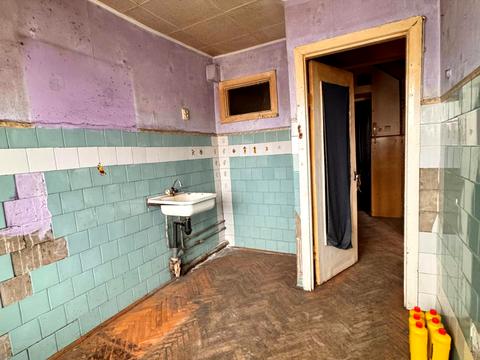 квартира за адресою Тролейбусна вул., 12