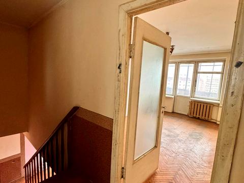 квартира за адресою Тролейбусна вул., 12
