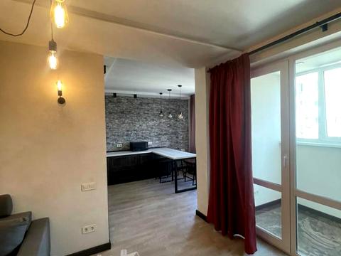 квартира за адресою В'ячеслава Чорновола вул., 2-А