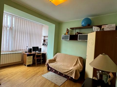 квартира за адресою Берегова вул., 22а