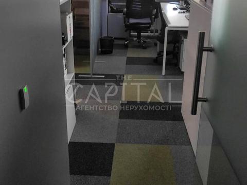 комерційна за адресою Шота Руставелі вул., 39/41