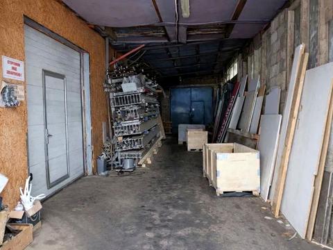 коммерческая по адресу Радистов ул., 64