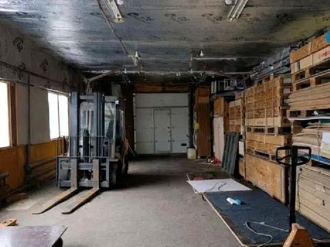 коммерческая по адресу Радистов ул., 64