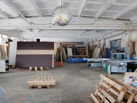 коммерческая по адресу Радистов ул., 64