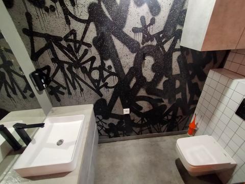 комерційна за адресою Гурія Бухала вул. (6-та Гвардійська), 13