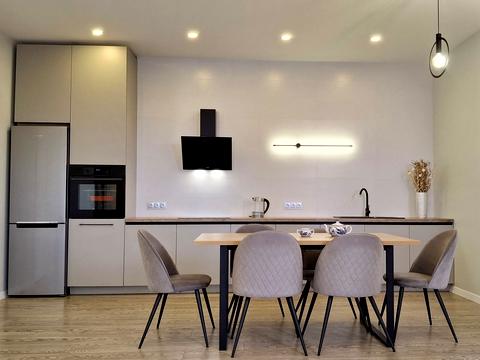 дом по адресу Бориспольская ул.