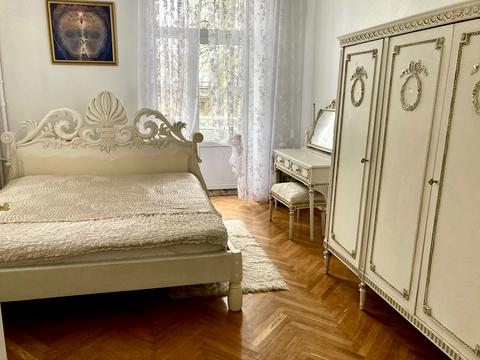 квартира за адресою Київ, Лютеранська вул., 7/10